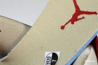 AQ0344-901 Balvin 4 Retro Air Jordan x 0425